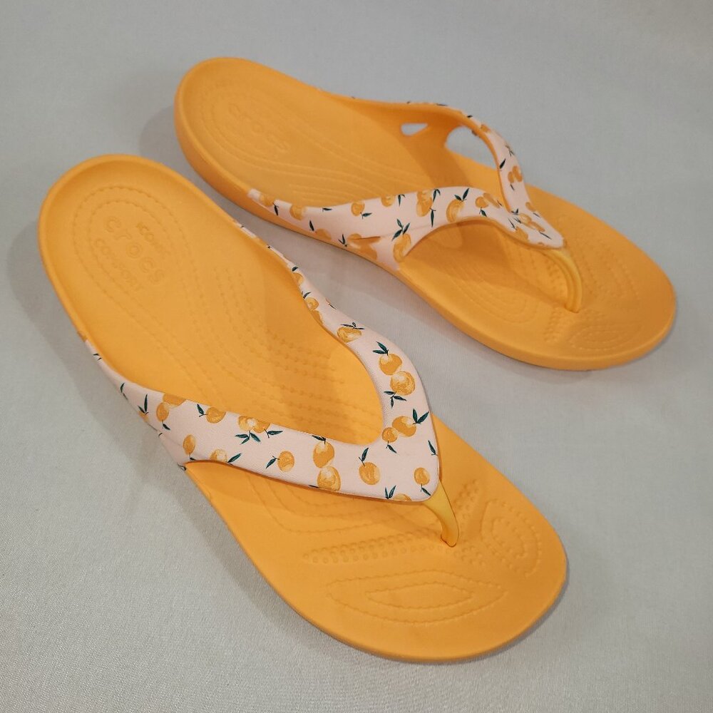 Crocs Kadee II Peach Print Flip Flops Sandals Womens size 10
